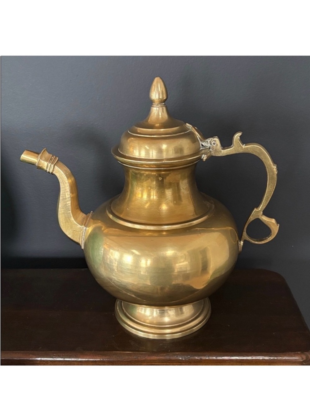 Vintage Brass Tea Coffee Pot Baker Furniture Made in India Gold Tone 11” Tall